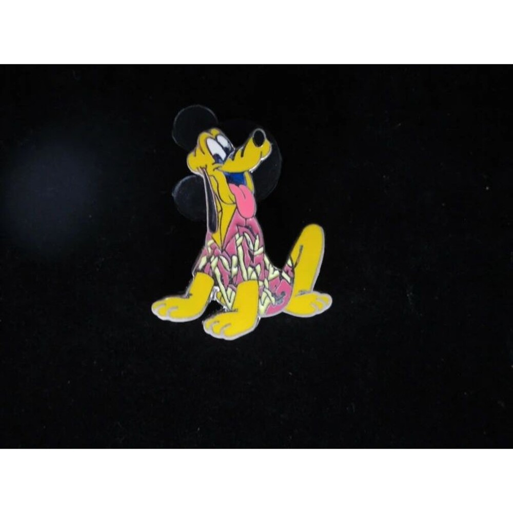 Disney Pluto Aloha Shirt Hidden Mickey Trading Pin